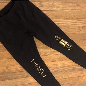 Time Los Angeles Lipstick Leggings